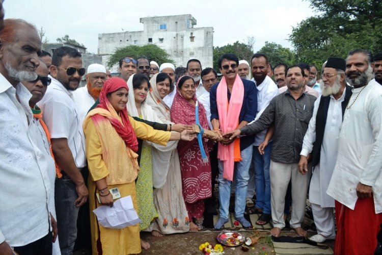 शैरानीपुरा कब्रस्तान के बाहर नाले में डलेगें सीमेन्ट कांक्रीट पाईप