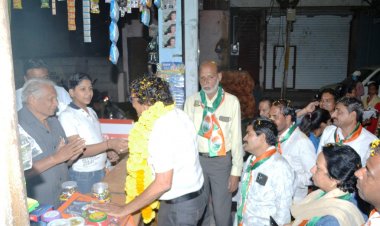 भगवान शिव से आशीर्वाद लेकर कांग्रेस प्रत्याशी पारस सकलेचा ने शुरू किया जनसंपर्क