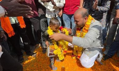 जीवन सिंह शेरपुर के जनसंपर्क, में नगरवासियों का मिल रहा भरपूर प्यार