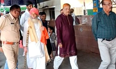 गौ सेवा के लिए प्रेरित करने वाले संत श्री ब्रह्मस्वरूप रतलाम पहुंचे, स्व्गत किया