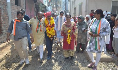 होमगार्ड मानसरोवर कॉलोनी पर हुई कांग्रेस की नुक्कड़ सभा और जनसंपर्क