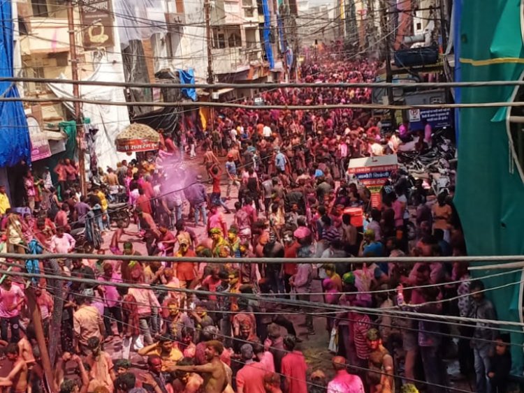 शहर में कल रंगपंचमी पर निकलेगी रंगारंग गैर,मशीन से उड़ेगा फोम, संस्थाओं ने पूरी की तैयारी