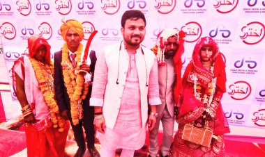 रतलाम में हुआ अनोखा सम्मेलन, एक ही मंडप में हुआ निकाह ओर विवाह