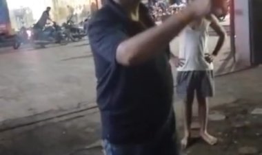 भाजपा नेता ने बीच सड़क मचाया उत्पात, पुलिस को बोला जा बुला तेरे एसपी को! बेबस पुलिस सुनती रही गालियां!