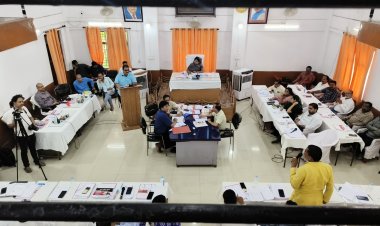 निगम ने बढ़ाया करो का बोझ...विपक्ष भडक़ा -जलकर, संपत्तिकर, नामांतरण और कचरा संग्रहरण में कमाई बढ़ाने की कोशिश, सडक़ पर स्थाई वाहन रखने वालों को भी देना पडेगा किराया