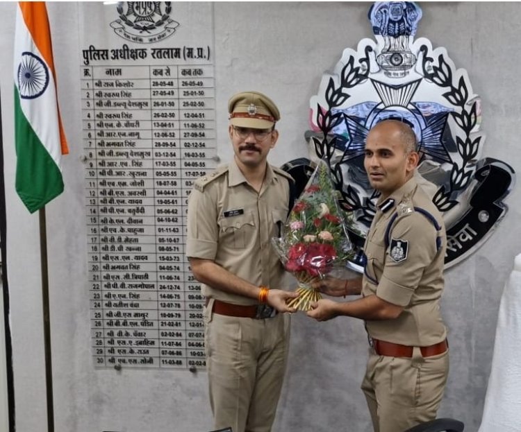 विवादो के बीच आए नए एसपी के सामने जनाक्रोश रोकना रहेगी पहली चुनौती -कल चार्ज लेते ही अमले के साथ कानून व्यवस्था पर बड़ी बैठक ली, दो टूक कहा छोटी से छोटी सूचना को भी गंभीरता से ले पुलिस