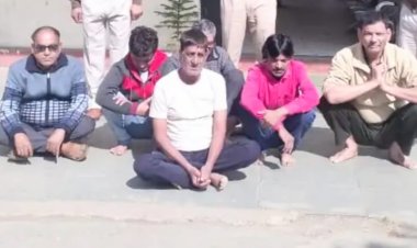 राजस्थान में घुसपैठ कर रतलाम के सटोरिये ग्राहको को बांट रहे थे ऑनलाइन सट्टा एप -प्रतापगढ़ पुलिस ने छ: आरोपियों को पकड़ा, नरेश नामक सरगना की तलाश