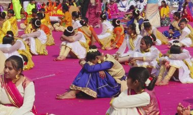 अव्यवस्थाओं की भेंट चढ़ा खेल चेतना मेला, मासूम स्कूली बच्चों को 4 घंटों तक करना पड़ा सीएम का इंतजार वीआईपी कल्चर में अटकी प्रतिभाएं, सर्दी में तेज धूप में बिलखते रहे बच्चे