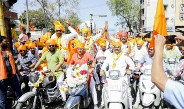 साफा रैली के जरिए दिखाया सनातन संस्कृति का गौरव, करीब पांच हजार लोग इस साफा रैली में शामिल हुए, विशेष रुप से जोधपुर से मंगवाए गए थे साफे