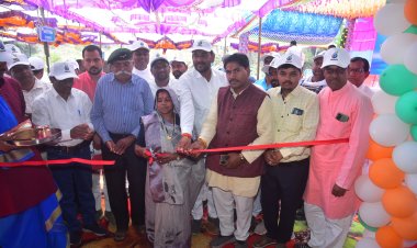 जावरा विधायक के प्रयासो से पिपलौदा को मिले 53 वाटर शेड, बढेगा जलसंग्रहण, करोड़ो के विकास कार्यो का लोकार्पण एवं भूमिपूजन हुआ, विभिन्न विभागों ने प्रदर्शनी लगाकर बताई सरकार की योजनाएा