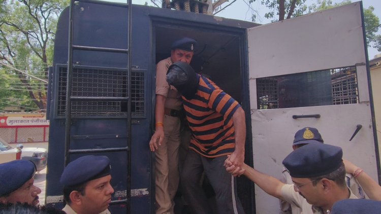 जयपुर ब्लास्ट की साजिश में शामिल फिरोज को जेल रिमांड पर भेजा, भारी पुलिस बल की मोजुदगी में किया कोर्ट में पेश