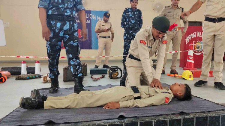 एनसीसी कैडेट्स को सीखाए आपदा प्रबंधन के तरीके - एकलव्य आदर्श आवासीय विद्यालय सैलाना में वार्षिक प्रशिक्षण शिविर जारी