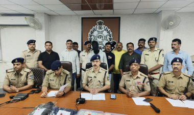 डाक घर में 7 लाख की चोरी करने वाला चोर गिरफ्तार, चोरी की राशि छुपाने वाली पत्नी और बहन भी बनी आरोपी, 72 घंटे में चोरी का खुलासा, 1000 सीसीटीवी की मदद से हुआ खुलासा