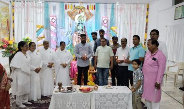 रतलाम: ब्रह्माकुमारीज़ में चैतन्य देवियों की झांकी, साक्षात दर्शन कर भाव-विभोर हुए श्रद्धालु 