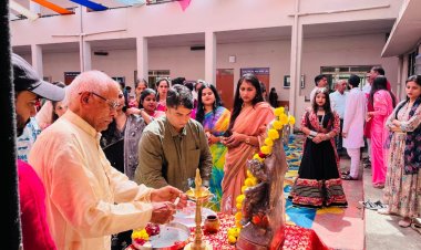 श्री योगीन्द्र सागर इंस्टिट्यूट में मना “देसी डे”,विद्यार्थियों ने बिखेरे सांस्कृतिक कार्यक्रम मे संस्कृति के कई रंग