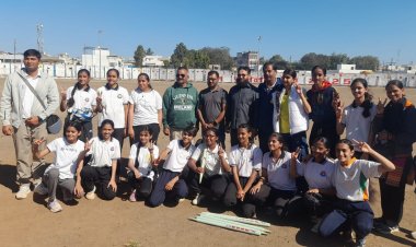 खेल चेतना मेला में खेल प्रतिस्पर्धाएं हुई संपन्न, बालिका क्रिकेट में गुरू तेग बहादूर एकेडमी बना विजेता, खिलाड़ियों को मैदान पर किया पुरस्कृत क्रीड़ा भारती एवं चेतन्य काश्यप फाउंडेशन का आयोजन