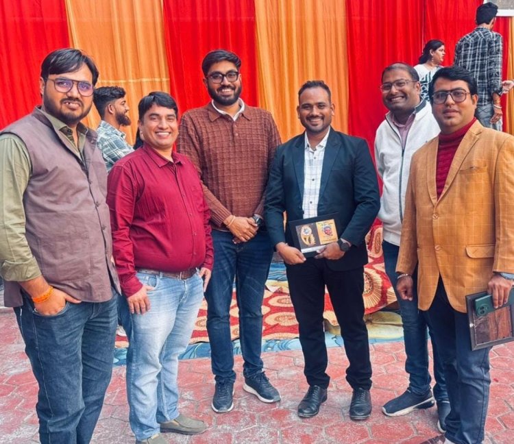 योगीन्द्र सागर इंस्टीटयूट में एलूमनी मीट का आयोजन, बरसों बाद मिले पूर्व छात्रों ने याद किया अपना दौर, जूनियर्स स्टूडेंटस ने मनमोहक प्रस्तुतियां दी