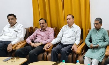 मप्र परशुराम कल्याण बोर्ड के संभाग प्रभारी बने अनुराग लोखंडे, अजय तिवारी जिला प्रभारी नियुक्त  - एडवोकेट राकेश शर्मा को विधिक एवं पत्रकार नीरज कुमार शुक्ला को जिला प्रचार प्रमुख का दायित्व