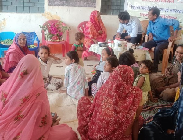 पोषण पखवाडा अंतर्गत आयुष विभाग द्वारा नि:शुल्क शिविर का आयोजन’