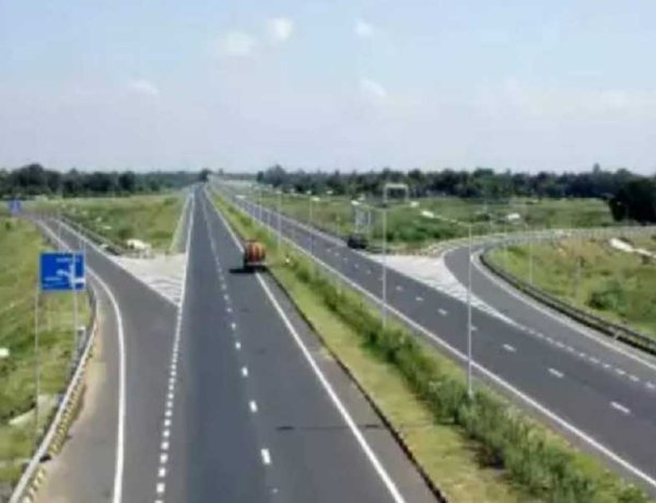 दो माह बाद एटलेन एक्सप्रेस वे से मुंबई जा सकेंगे रतलामवासी.....समाजसेवी अनिल झालानी के पत्र पर राष्ट्रीय राजमार्ग प्राधिकरण की प्रोजेक्ट इंप्लीमेंटेशन यूनिट ने दिया जवब