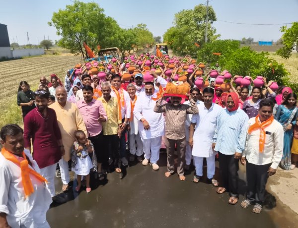 अमलेटा आश्रम में भागवत कथा शुभारंभ पर निकली कलश यात्रा,संत श्री बोले-कलयुग को दबाने वाला सनातन धर्म है