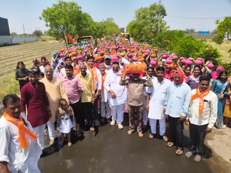 अमलेटा आश्रम में भागवत कथा शुभारंभ पर निकली कलश यात्रा,संत श्री बोले-कलयुग को दबाने वाला सनातन धर्म है