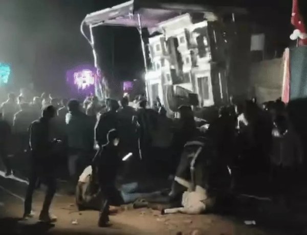 मोहर्रम जुलूस में बड़ा हादसा: ताजिया हाईटेंशन लाइन से टकराया, करंट लगने से 2 की मौत, कई घायल