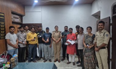 CEIR पोर्टल की मदद से गुम हुए 15 मोबाइल मिले, औद्योगिक क्षेत्र पुलिस ने असली मालिकों को लौटाए