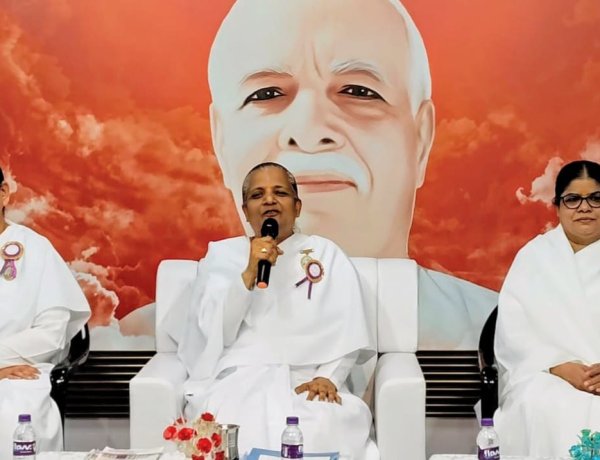 सकारात्मक पत्रकारिता सशक्त, संस्कारित और समृद्ध समाज की पहचान - मीडिया स्नेह मिलन में पत्रकारिता की भूमिका पर मंथन, कहा- सत्य के साथ समाधान और प्रेरणा का मार्ग दिखाना भी जरूरी