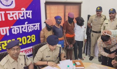 रतलाम में चड्डी-बनियान गैंग पर पुलिस का शिकंजा, तीन आरोपी गिरफ्तार; चोरी का माल खरीदने वाला बुजुर्ग भी पकड़ाया, 18 साल से पुलिस की पकड़ से दूर रहने का दावा